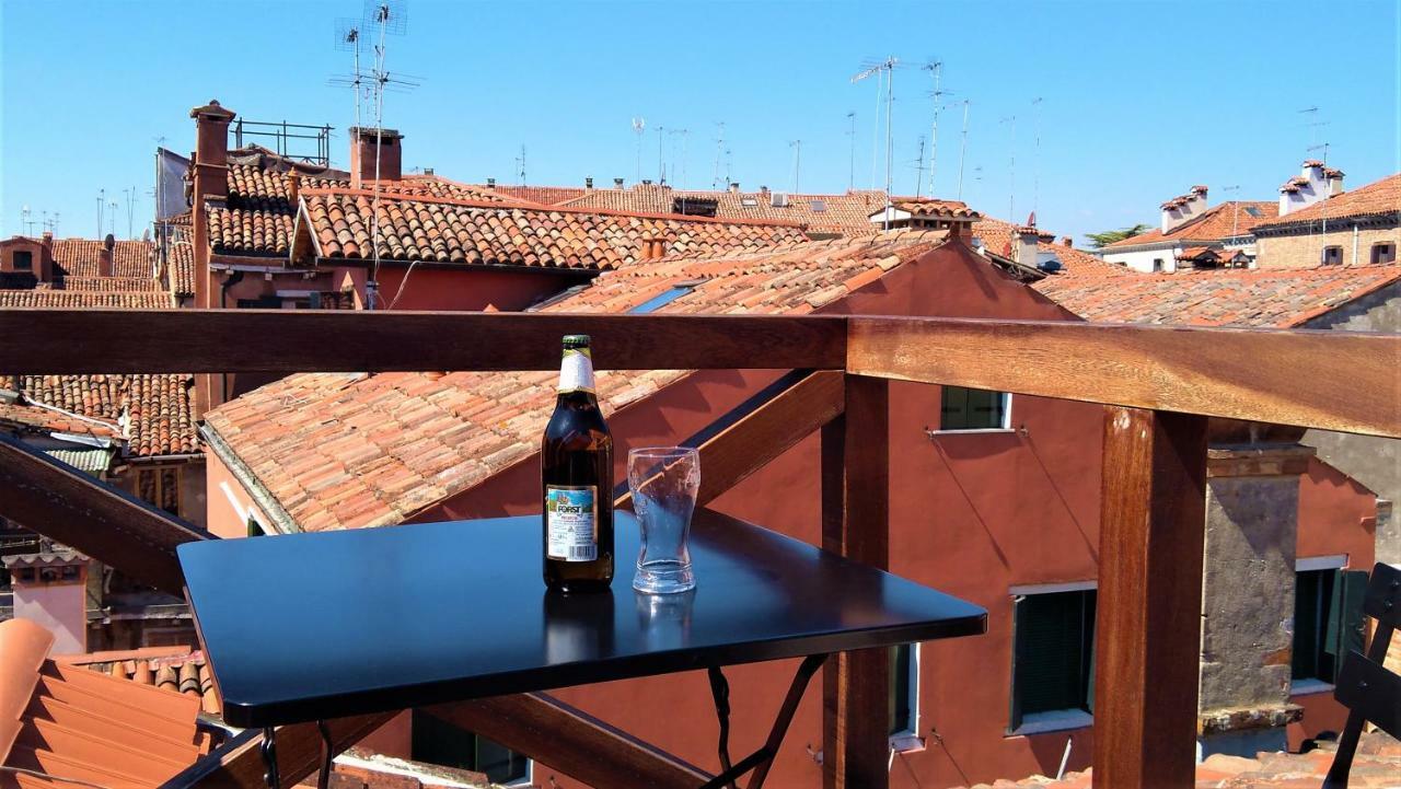 Biennale House Apartment Venice Exterior photo